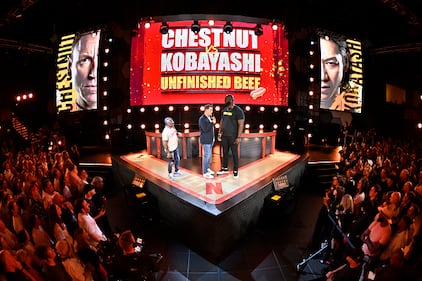 Chestnut vs. Kobayashi: "Unfinished Beef"