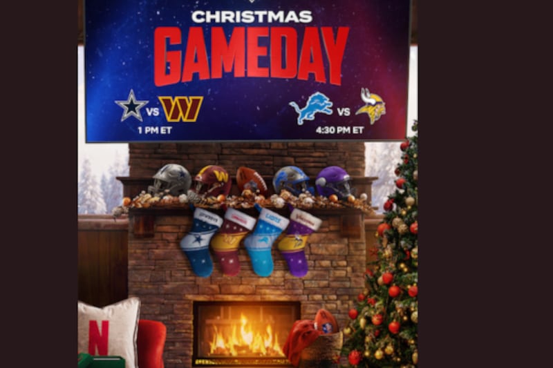 Snoop Dogg takes over Detroit Lions and Minnesota Vikings game with 'Holiday Halftime Party'