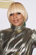 LOS ANGELES, CA - FEBRUARY 11:  Singer Mary J. Blige attends Pre-GRAMMY Gala and Salute to Industry Icons Honoring Debra Lee at  The Beverly Hilton on February 11, 2017 in Los Angeles, California.  (Photo by Kevork Djansezian/Getty Images)